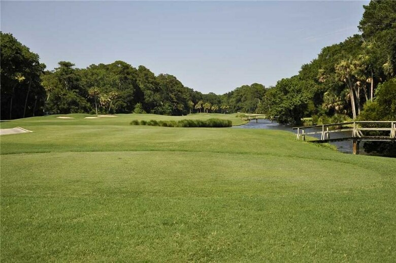 Barrington Park 706 - Two Bedroom Condo
