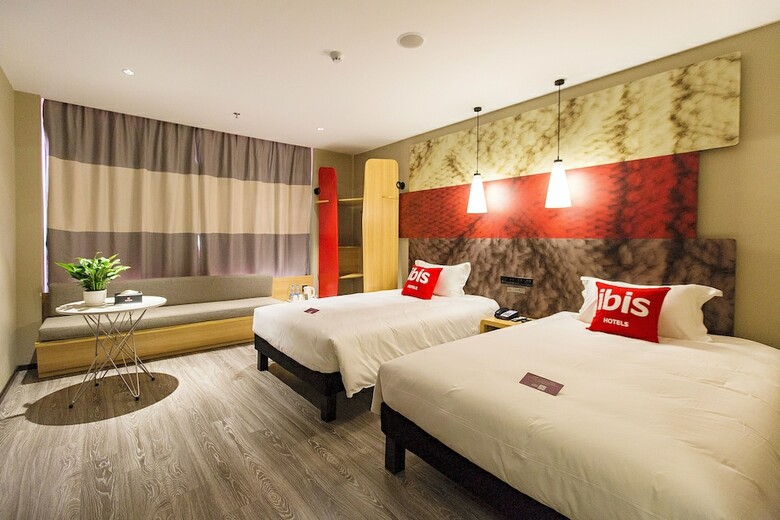 Ibis Neijiang  North Railway Station Hotel
