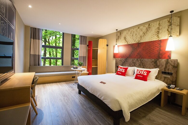 Ibis Neijiang  North Railway Station Hotel
