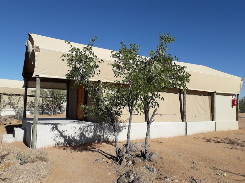 Posada Blue Bushman Luxury Tented Lodge