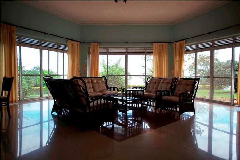 Hotel Ssese Habitat Resort