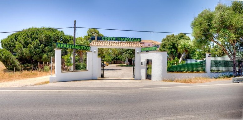 Apartamentos Costa Trafalgar