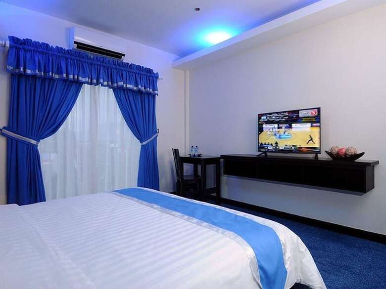 Ndn Grand Hotel