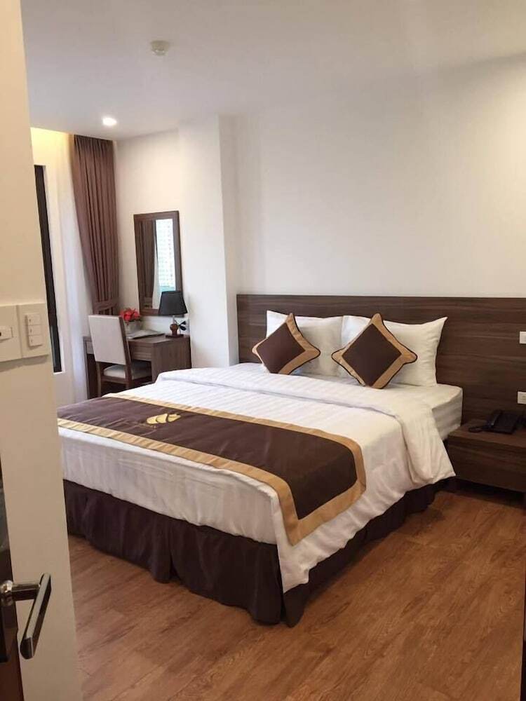 Rosarian Hotel