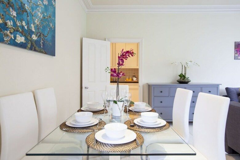 King Edward Apartments