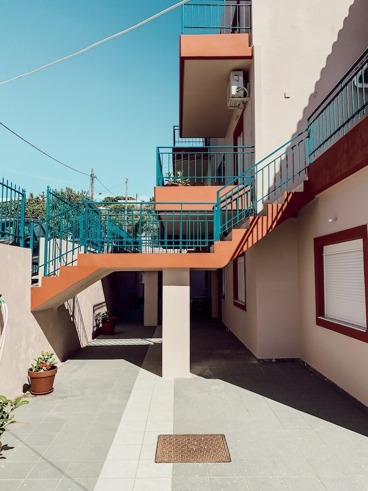 A & D Apartments