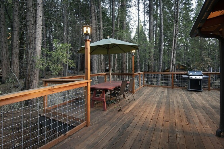 Finster's Treehouse