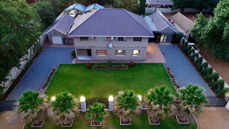 Modern Goldfields Apartments