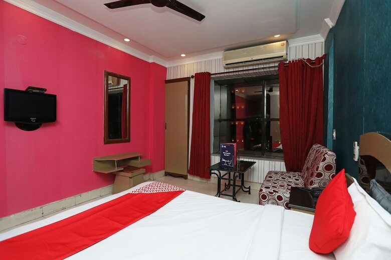 Oyo 28631 Hotel Parbati International