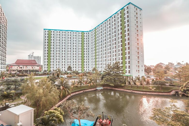 Hotel Oyo 498 Green Lake View Ciputat