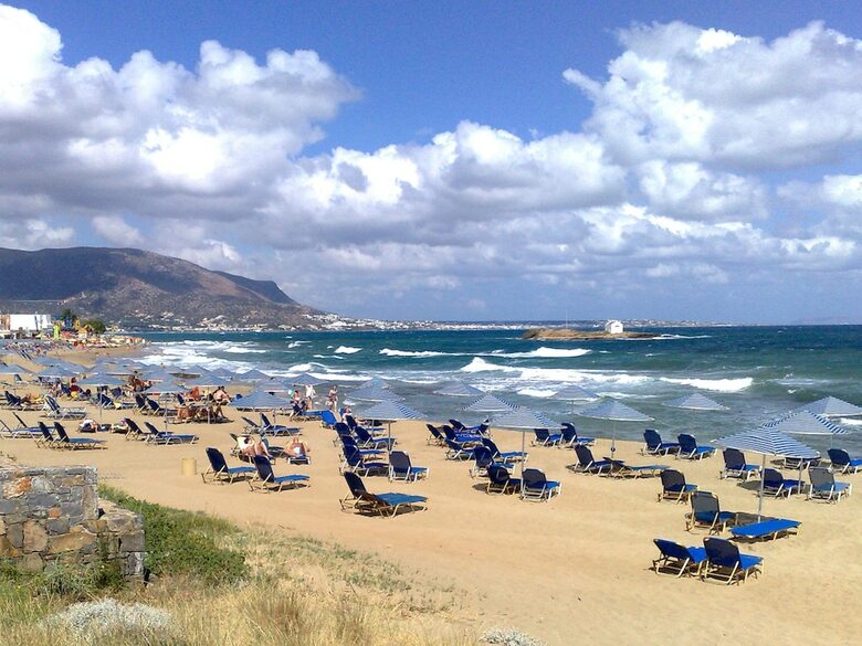 Pyrgos Beach Hotel Apartments