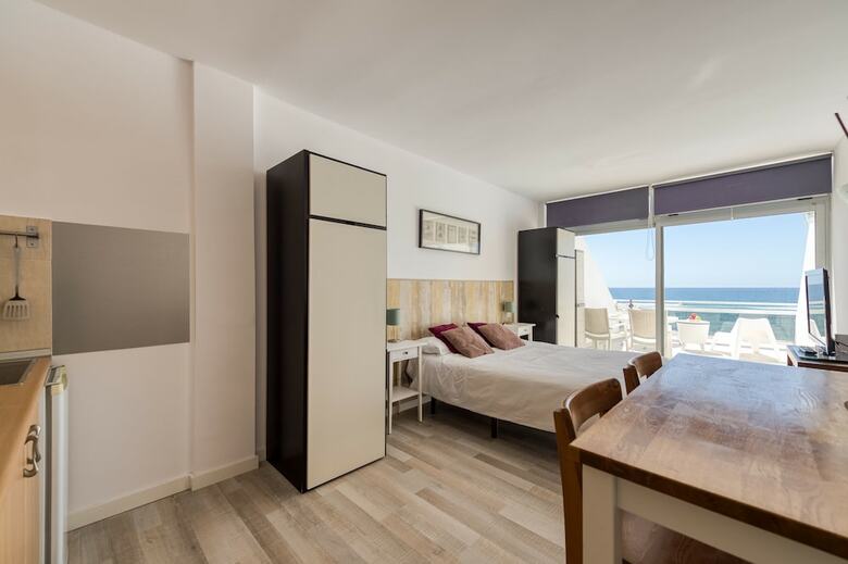 Apartamentos Estudio Frente Al Mar