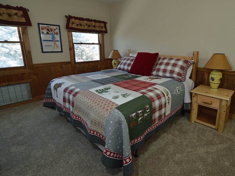 4 Br: Whistlepunk 12
