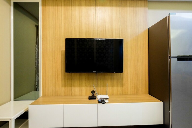 Amazing 2br With City View The Wave Apartment