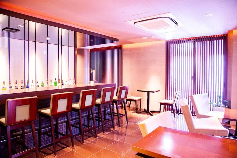 Floral Hotel � Nihonbashi Osaka
