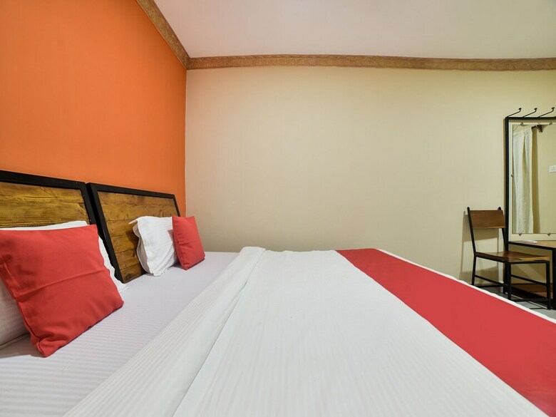 Hotel Oyo 29017 Ruby Residency