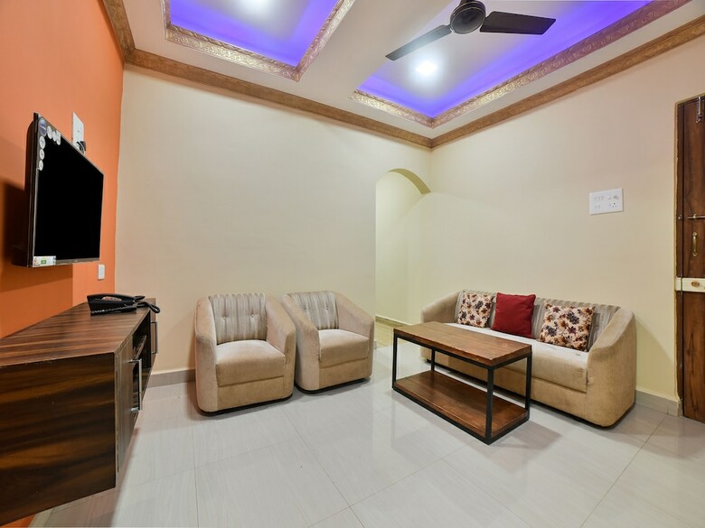 Hotel Oyo 29017 Ruby Residency