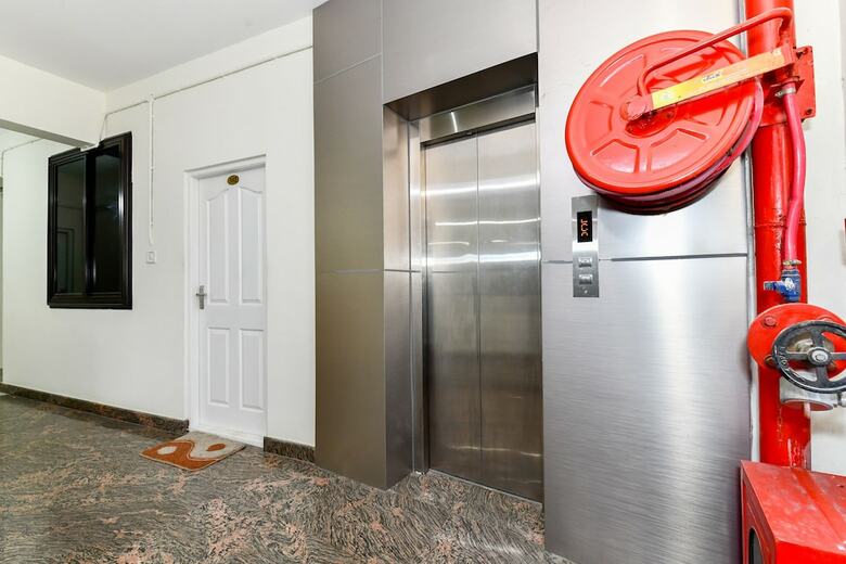 Hotel Oyo 26488 Athani Residency