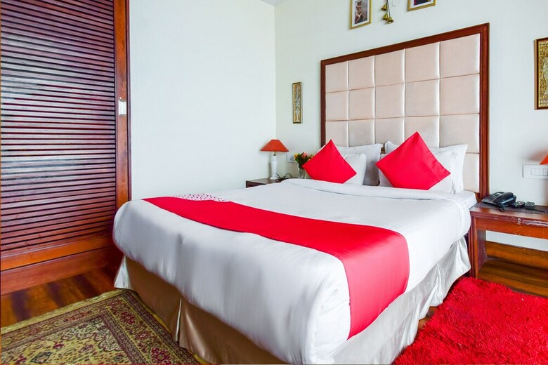 Hotel Oyo 14170 Kufri Star Inn