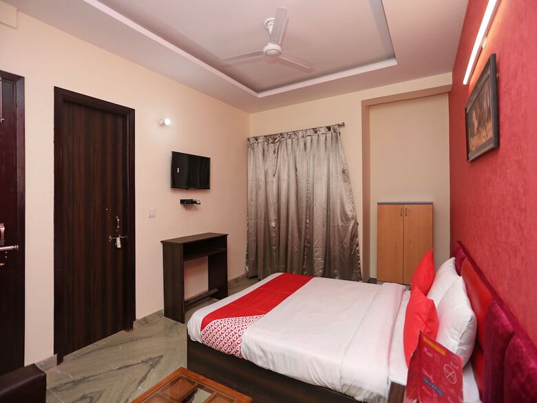 Hotel Oyo 19331 Homeystay