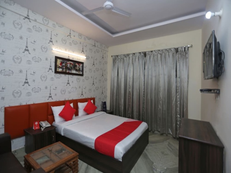 Hotel Oyo 19331 Homeystay