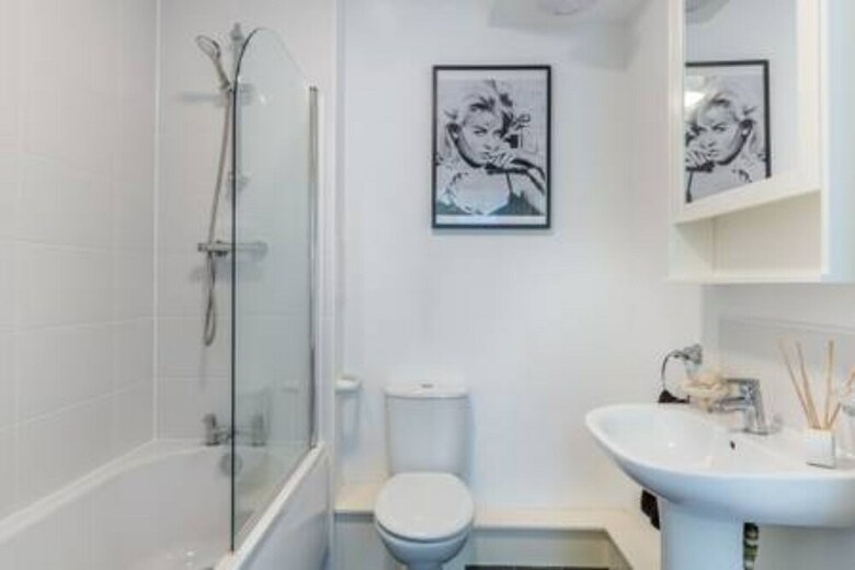 Apartamentos Modern 2 Bedroom Property In Stylish Complex