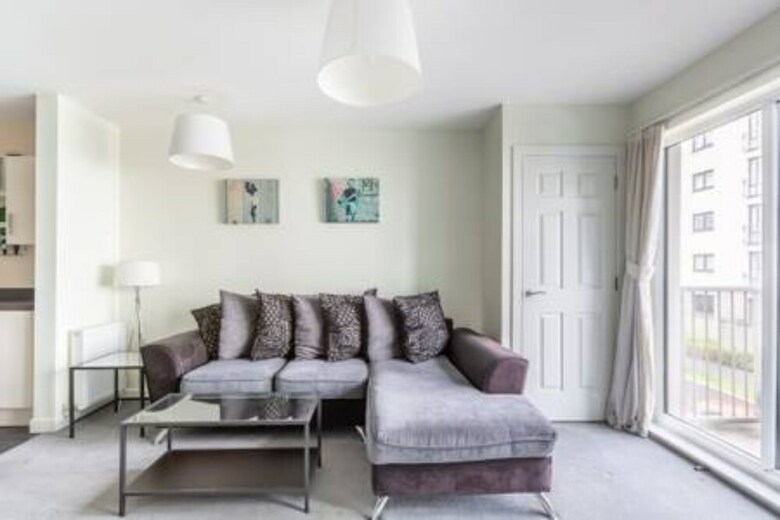Apartamentos Modern 2 Bedroom Property In Stylish Complex