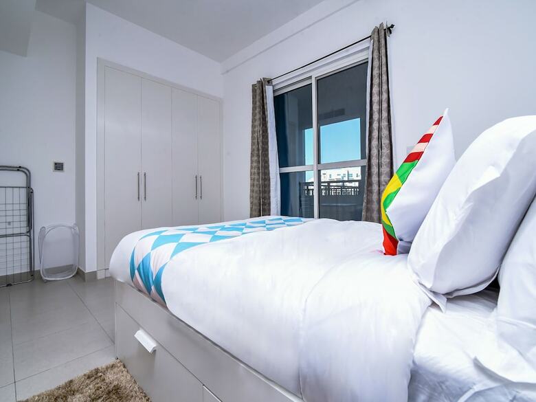 Apartamento Oyo Home 175 Al Khail Heights