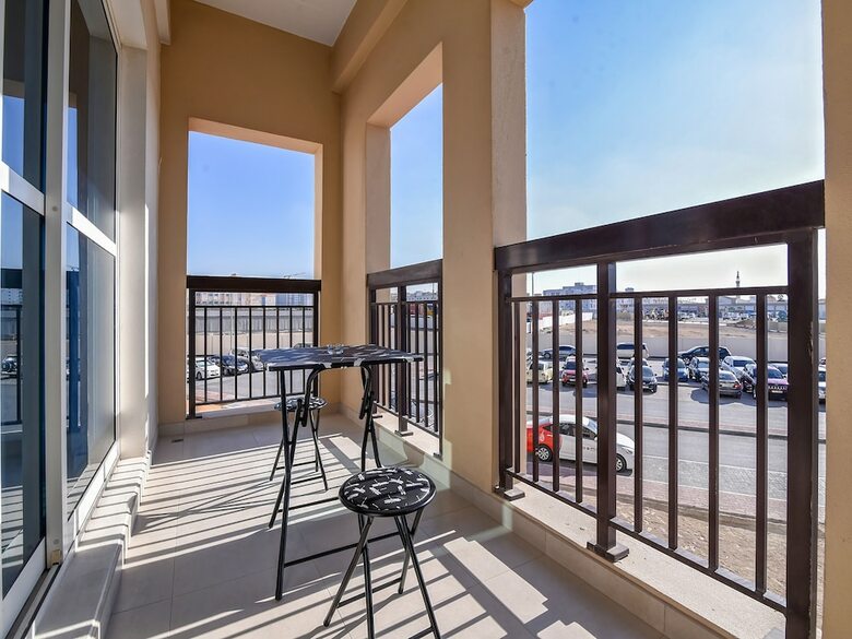Apartamento Oyo Home 175 Al Khail Heights