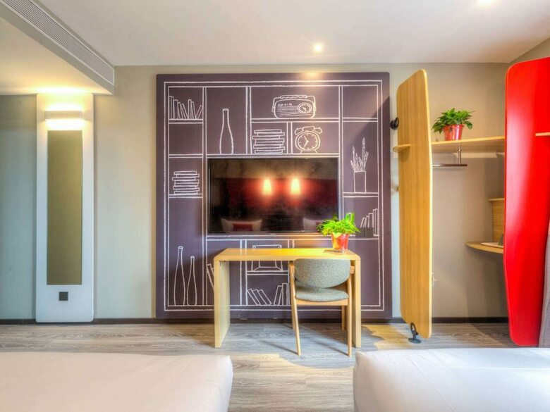 Ibis Xian Wandaone Hotel