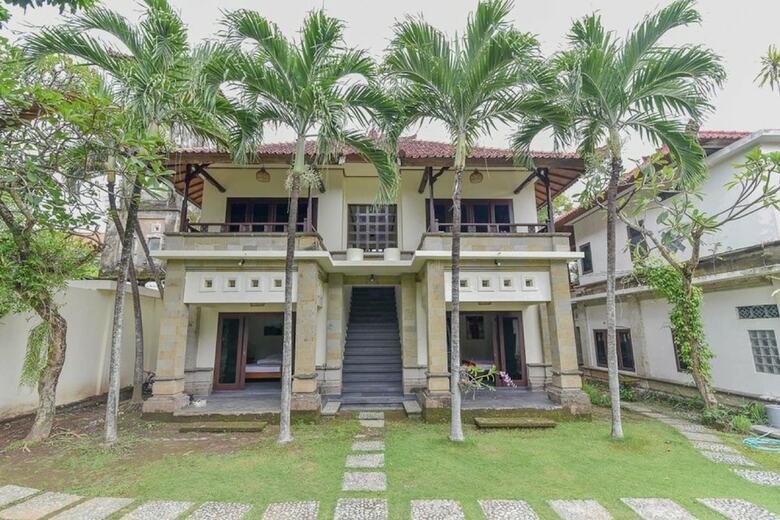 Hotel Reddoorz Plus Near Seminyak Square