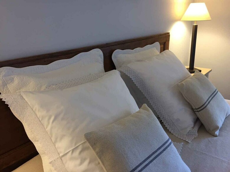 Hotel Les Aigui�res En Provence