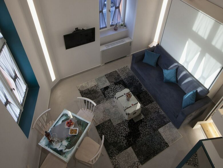 Aparthotel Dimi Luxurious Suites