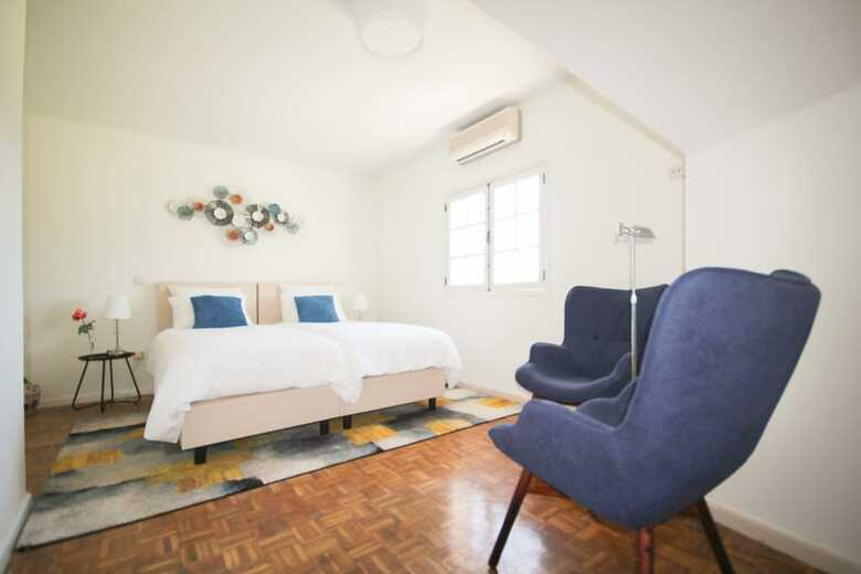 Villa Branca Barreiros Bed & Breakfast