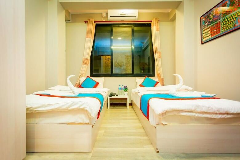 Hostal 8848 Hostel