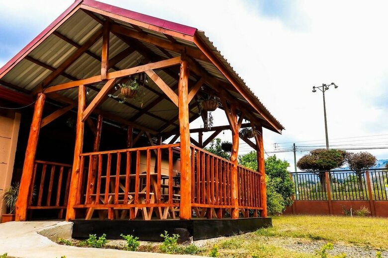 Posada Clusia Lodge