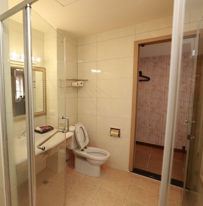 Bed & Breakfast Pin Chiao Hotel