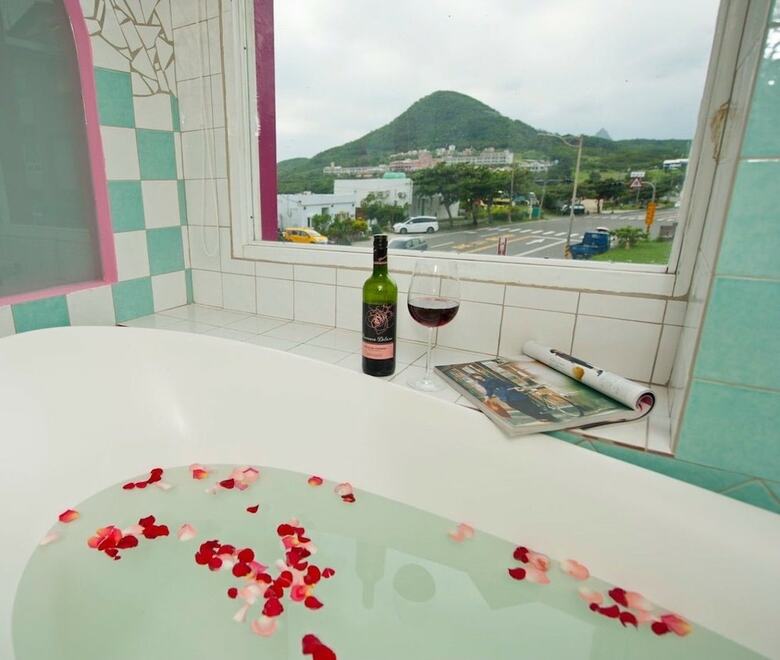 Bed & Breakfast Pin Chiao Hotel