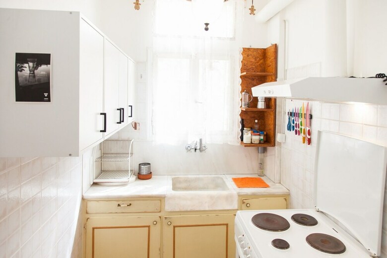 Beautiful Apartment Near Keramikossubway