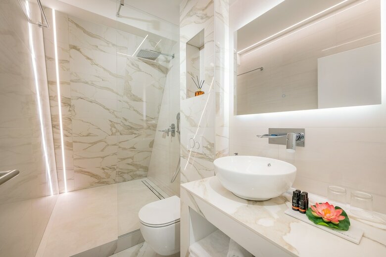 Bed & Breakfast Flos Luxury Rooms