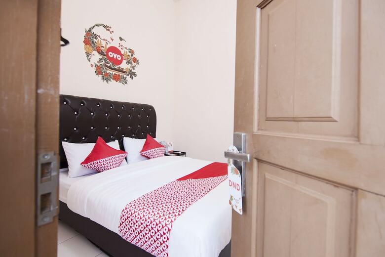 Hotel Oyo 885 Tangkul Residence