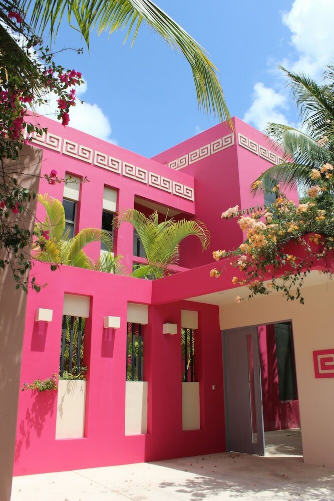 Villa Alma Rosa 4br Full Staff By Rmh