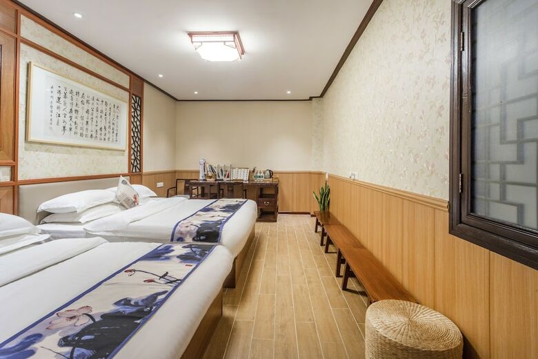 Hotel Suzhou Jade Snow Lodge