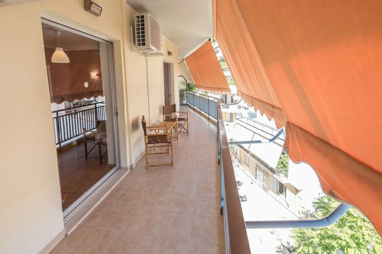 Comfy Apartment Near City Center