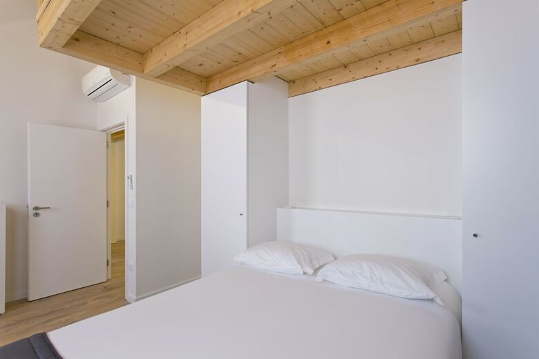 Rva S�o Jo�o Novo Apartments
