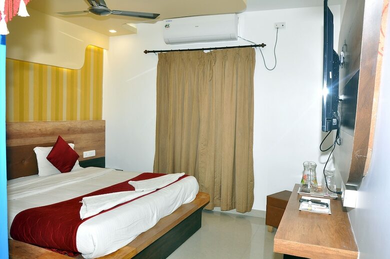 Hotel Sdm Golden Tower