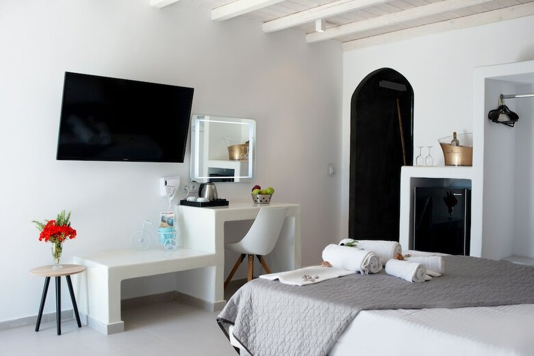Aparthotel Petra Mykonos Studios & Suites