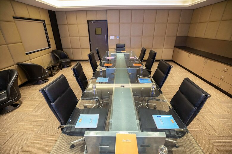 Grand Seasons - The Business Hotel