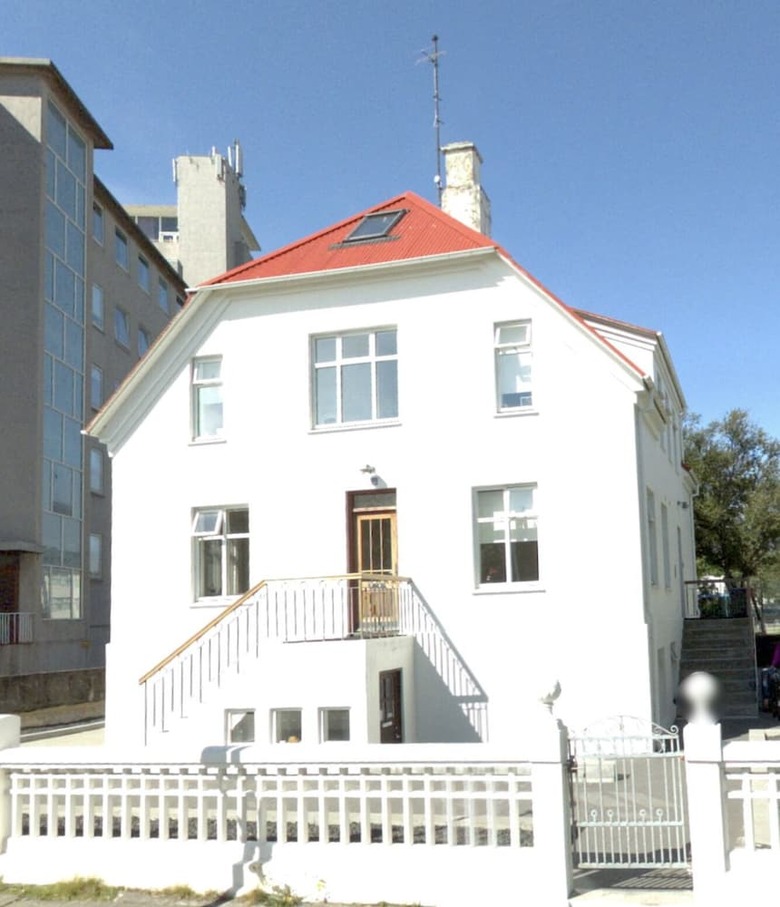 Hostal Refurinn Reykjavik Guesthouse