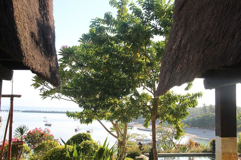 Bed & Breakfast Agung View Nusa Penida